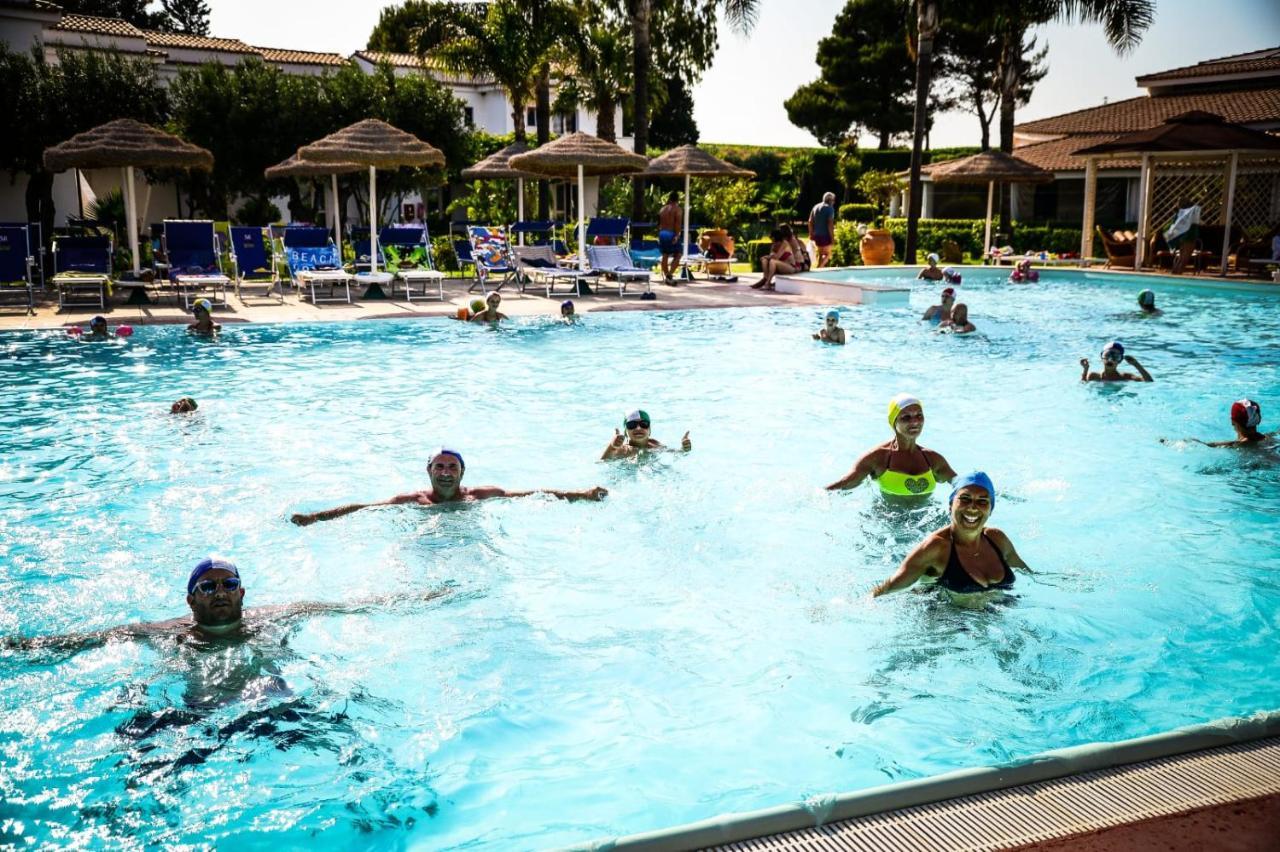 Villaggio Spiagge Rosse Capo Rizzuto Esterno foto